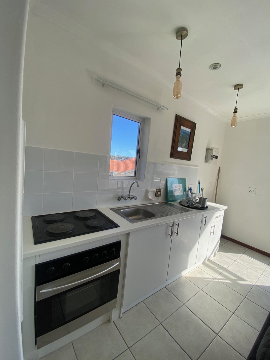 To Let 1 Bedroom Property for Rent in Strand South Western Cape